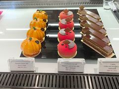 -Salon de The de Joel Robuchon(外滩18号店)