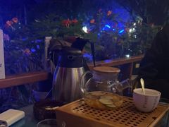 -月亮眼花园餐厅书吧酒吧