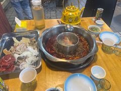 -金鼎雪山牦牛杂火锅(理县总店)