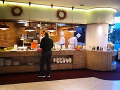 -亮马河饭店翠雅咖啡厅