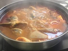 酸汤鱼-弘烨 贵州酸汤 鱼火锅(东财店)