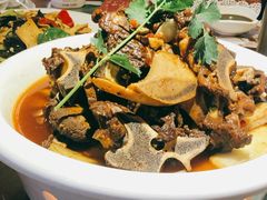 牛牛牛骨头-两湖厨子·湖南菜·湖北菜·河鲜(康乐店)