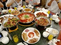 -重庆火锅水库鱼庄(南油店)
