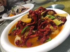 76号大盘鸡-巴扎美食·新疆菜·西域歌舞表演餐厅(新疆大厦店)