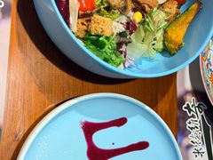 -米德维奇俄式西餐厅(西六道街店)