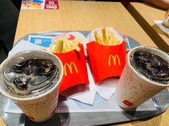-麦当劳(中山公园龙之梦店)