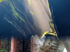 -梭布垭石林景区