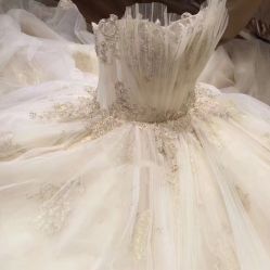 -喜喜婚纱HAPPINESS STUDIO奢定馆(海淀体验馆)