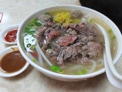 -华威达牛庄(黄埔大道西店)