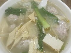 生汆丸子汤-子午路张记肉夹馍(翠华路店)