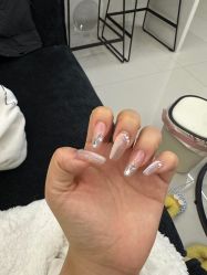 -U+nail优加专业美甲美睫