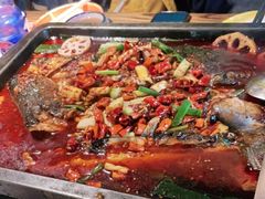 香辣味烤鱼-探鱼·鲜青椒爽麻烤鱼(天河优托邦店)