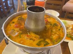 -两兄弟Song Pee Nong(2号店)