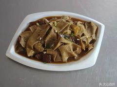 -万佛湖许老大铁锅鱼(黑金冠店)