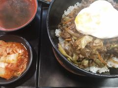 黑椒牛肉石锅拌饭-米屋石锅拌饭(师大店)
