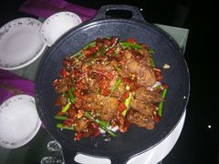 -蓝尊量贩(黄河路店)