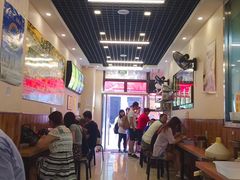 大堂-真素诚·清真(新华路店)