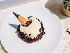 翻转甜筒蛋糕-星巴克(天津大悦城第二店)