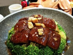 红酒红烧肉-万重锦·人文川菜馆(骡马市店)