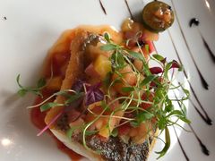 香煎深海鲈鱼柳-YUE·6·西式融合餐厅(外滩六号店)
