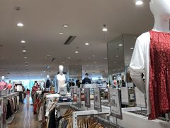 -优衣库(上海颛桥万达广场店)