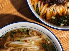 -矮子粉店1985·长沙米粉(湘春路店)