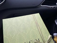 -GUCCI(南京德基店)