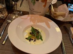 -YUE·6·西式融合餐厅(外滩六号店)