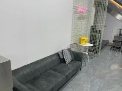 -茶发Salon·烫发染发理发