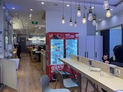 -DQ·蛋糕·冰淇淋(湖景东路店)