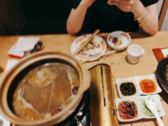 -邹开喜·炭炉鸡煲·海鲜火锅(虹口足球场店)
