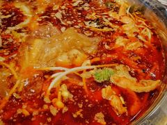 -肖肖酸萝卜鱼火锅(总店)