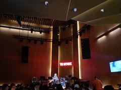 -TZ House音乐现场(来福士中心店)