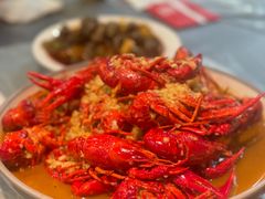 蒜蓉龙虾-指爱龙虾(金杨路总店)