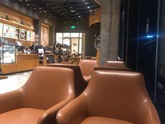 -星巴克臻选(成都环球乐天店)