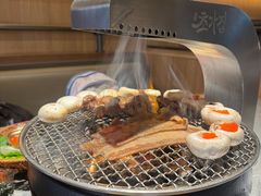-草家酱蟹炭火烤肉店(珲春南路一店)
