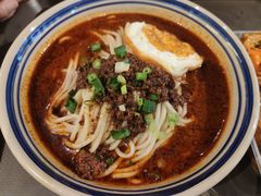 招牌传统麻辣面-聚合鑫东北熏酱熟食麻辣面(长阳店)