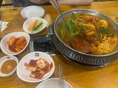 -喇喇排骨火锅·传统韩式脊骨汤(望京西园总店)