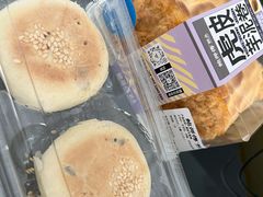 -鲍师傅糕点(青年汇店)
