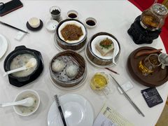 -凤凰楼酒家·粤宴点心(华强北店)