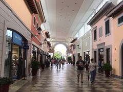 -佛罗伦萨小镇广佛名品奥特莱斯(疏港路店)