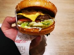-The Habit Burger Grill 哈比特汉堡(爱琴海店)