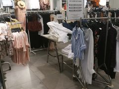 -H&M(天一广场店)