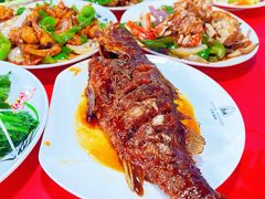 -胡同海鲜·大螃蟹