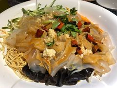 -靠山屯东北农家菜(八龙桥雅苑店)