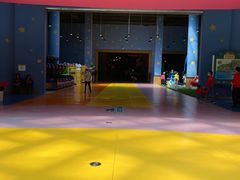 -蓝精灵乐园·世茂精灵之城主题乐园