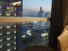 -青岛海尔洲际酒店