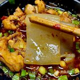 雄起中和兔！！不愧是你！成都最🔥的🐰火锅！！