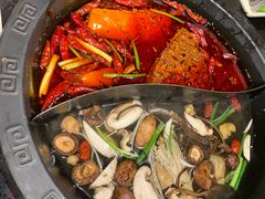 -宽板凳老灶火锅(外馆斜街店)