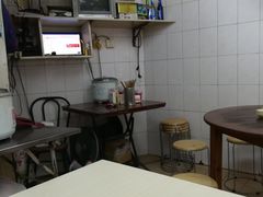 -黄阿姨锅贴大王(万航渡路店)